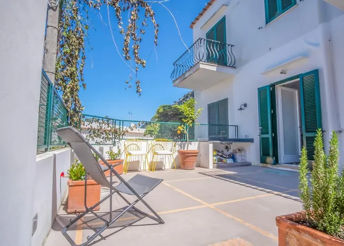 Il Sorriso Di Bri 卡普里